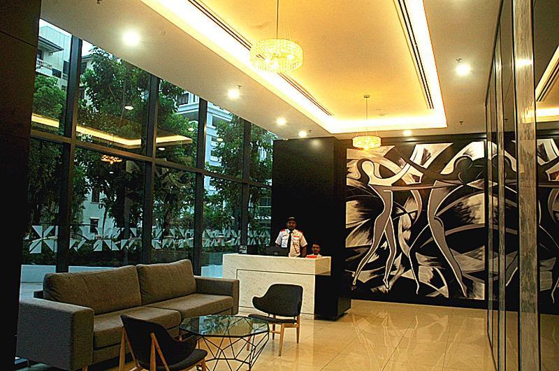 Tropicana Suite@Jalan Macalister George Town Exterior photo