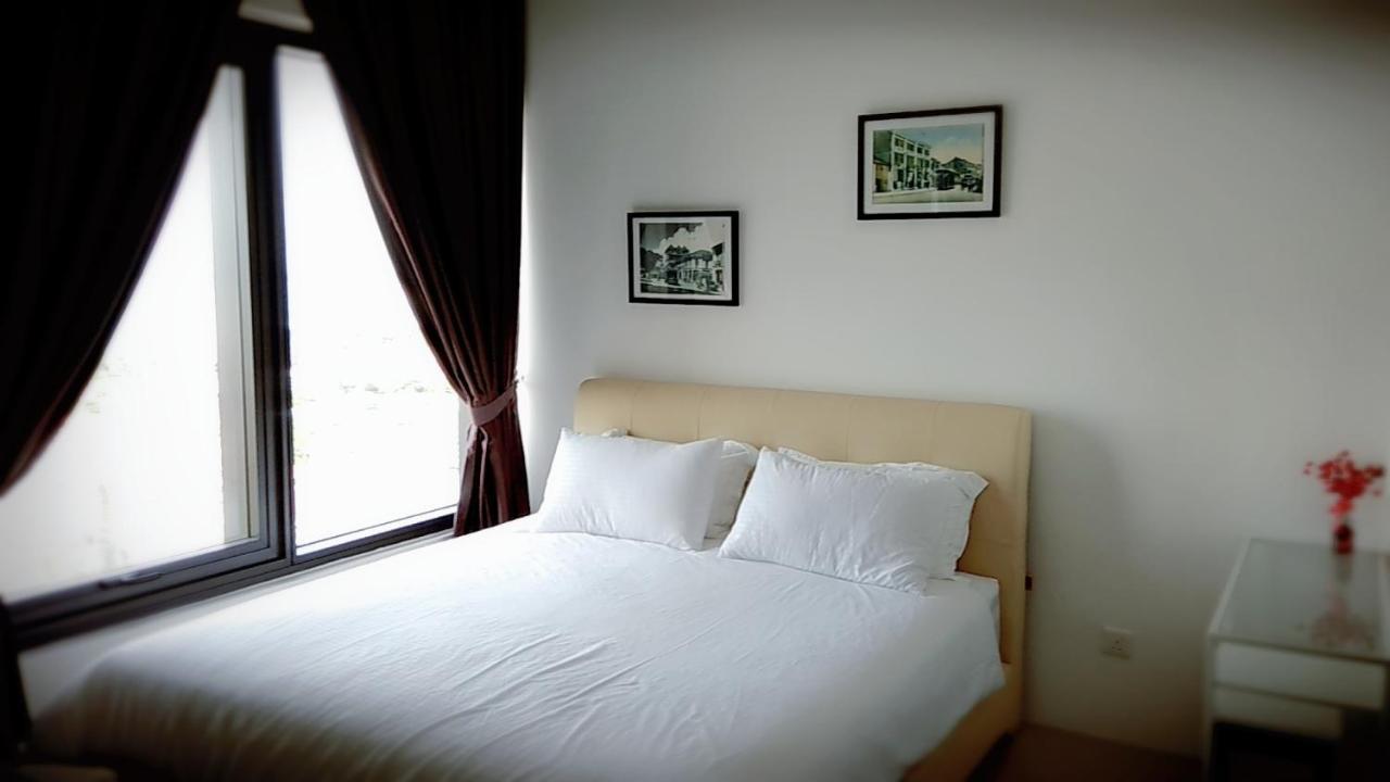Tropicana Suite@Jalan Macalister George Town Exterior photo